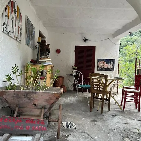Casa Mea Hébergement de vacances Santa-Lucia-di-Mercurio